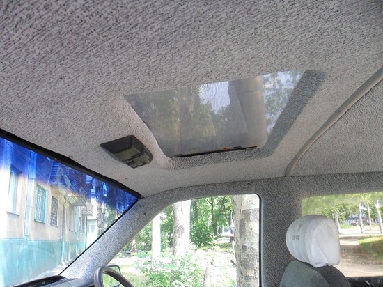 Чем обклеить потолок в машине