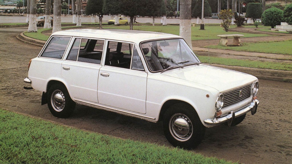 lada_1200_combi_3