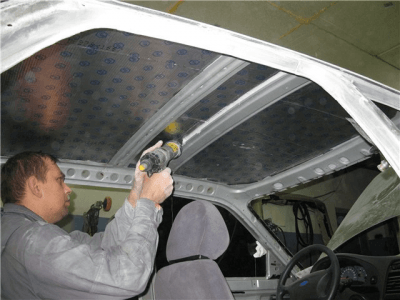 Простой кузовной ремонт автомобиля выполняется своими руками с помощью стандартных инструментов