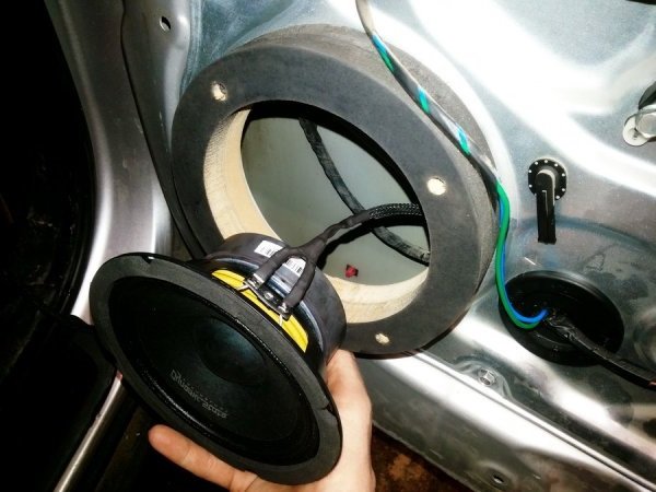 Как улучшить звучание в автомобиле. 