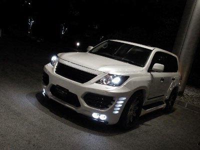 Lexus LX 570 Invader